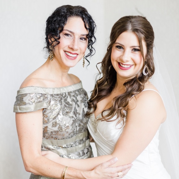 Meet your Posh Ambassador...Alicia! - Picture 2 of 7